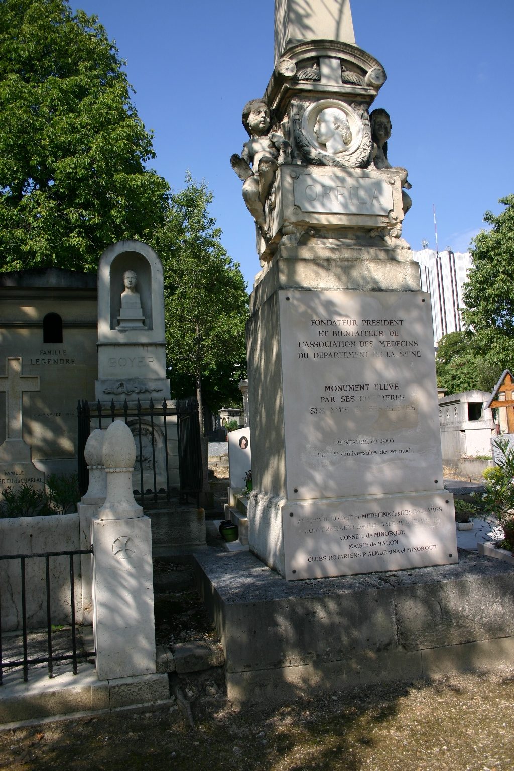 Alexis Boyer's tomb, Montparnasse Cemetery, Paris (1).JPG